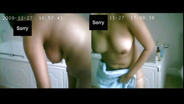 Mulher habilidosa faz gozar buceta raspada videos de sexo explicito com um grande dildo