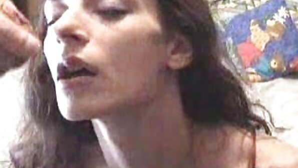Puta italiana bunda redonda vídeo porno madrasta fodida analmente por trás